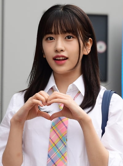 [TEN 포토] 아이브 안유진 '사랑스러운 하트'