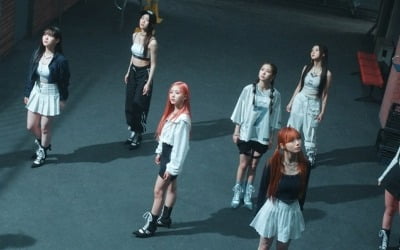 '컴백 D-1' 케플러, 케냥이로 변신…'Giddy' MV 2차 티저 공개