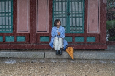 '박하경 여행기' 감독, 처음부터 이나영 캐스팅 염두 "억지스럽지 않아"