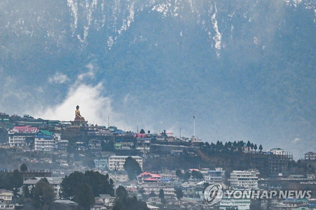 "인도, 미군 정보 공유 덕 지난해 국경 충돌서 中 격퇴"