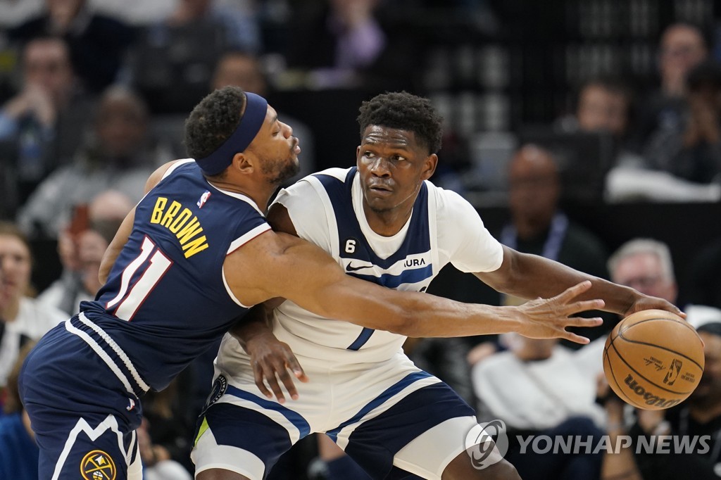 NBA 골든스테이트, 새크라멘토에 1점 차 승리…2승 2패 원점