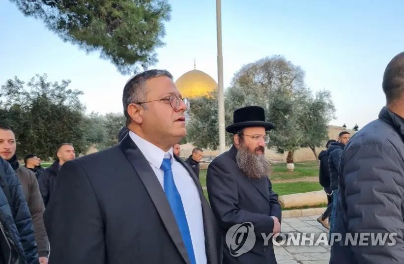 또 성지 걸어잠근 팔레스타인 주민들…이스라엘, 강경진압 자제