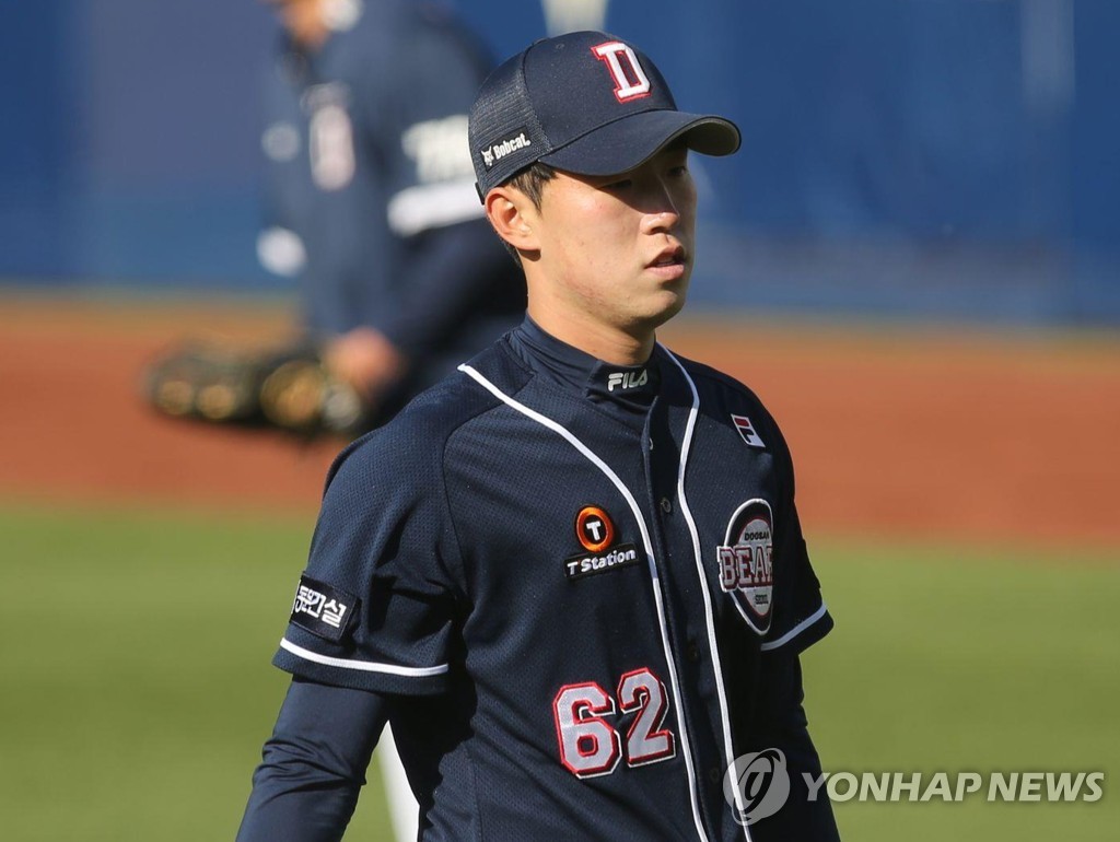 이승엽 감독 "김유성 구위는 1군 수준…당분간은 편한 상황에"