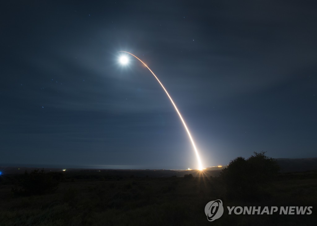 美, ICBM 미니트맨-3 시험발사…"10년내 정찰위성수 4배로 확대"(종합)