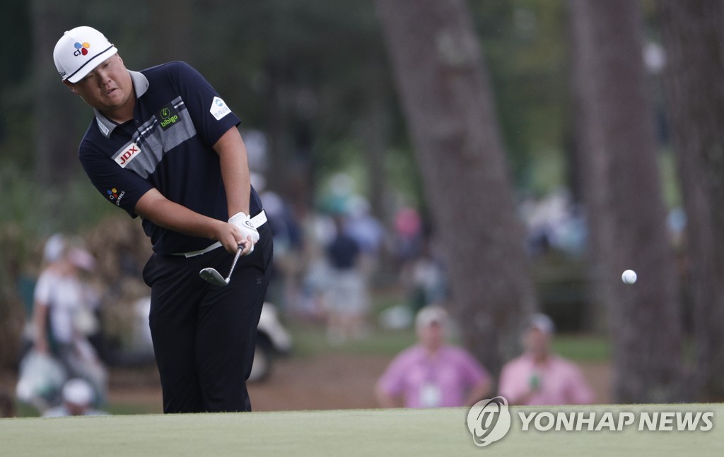 우즈, 컷 통과는 했는데…결국 마스터스 사흘째 경기 후 기권