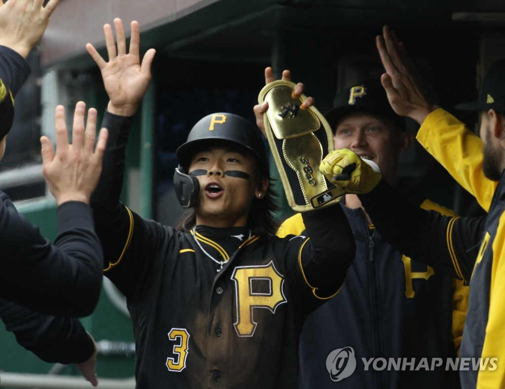 MLB 피츠버그 배지환, 통산 첫 3안타…두 차례 '빅 이닝'에 물꼬