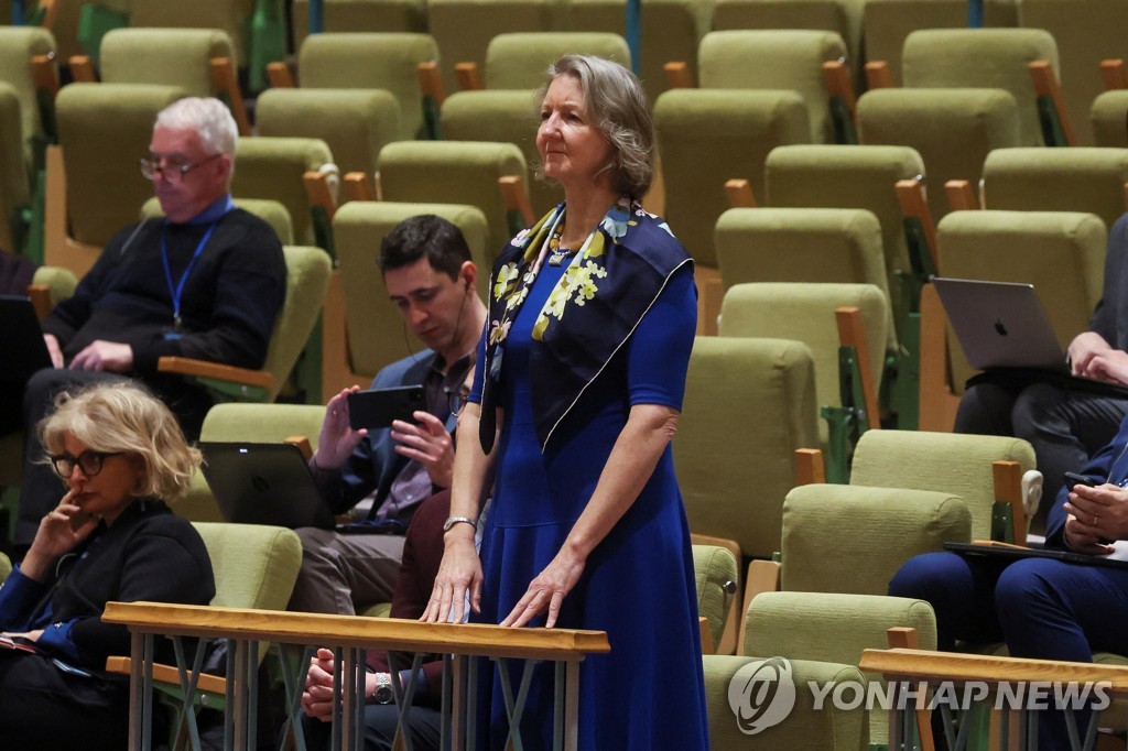 러 장관이 '평화유지' 안보리 회의 주재…서방, '적반하장' 반발