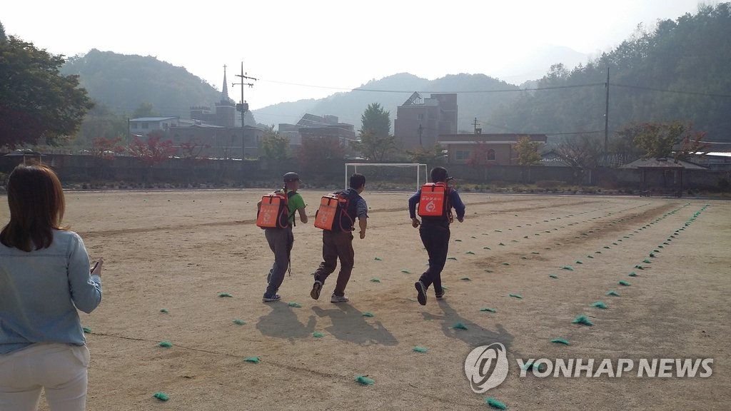 '진화대원도 아닌데…' 사람 잡는 산불감시원 체력 시험 여전