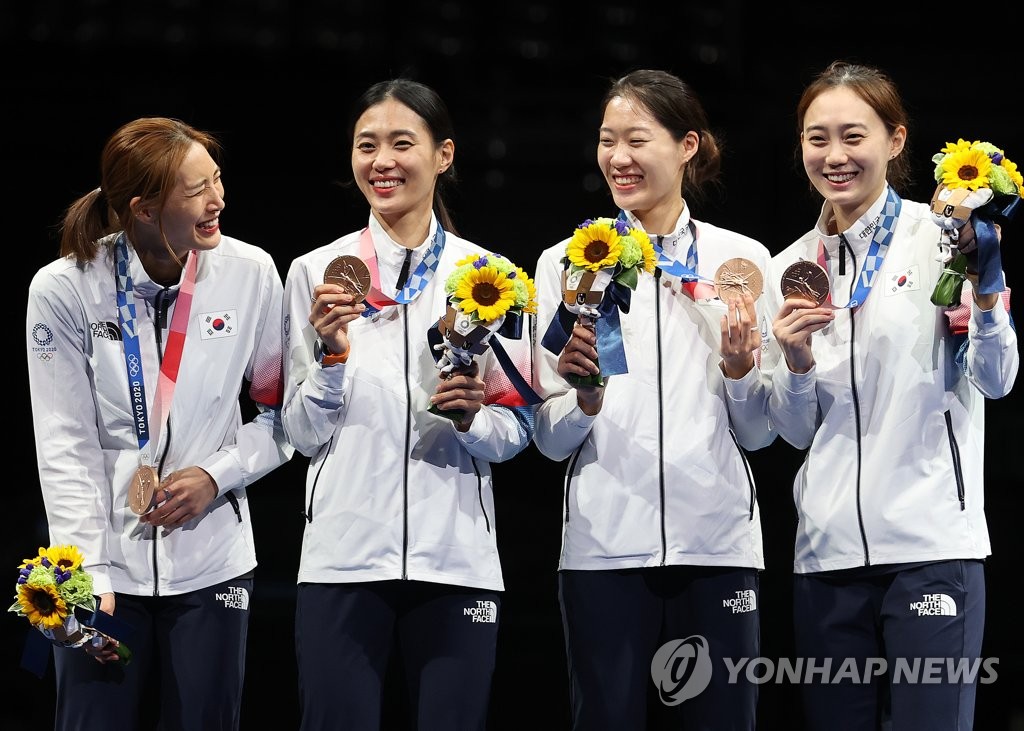 한국 여자 펜싱 첫 올림픽 금메달리스트 김지연, 국가대표 은퇴