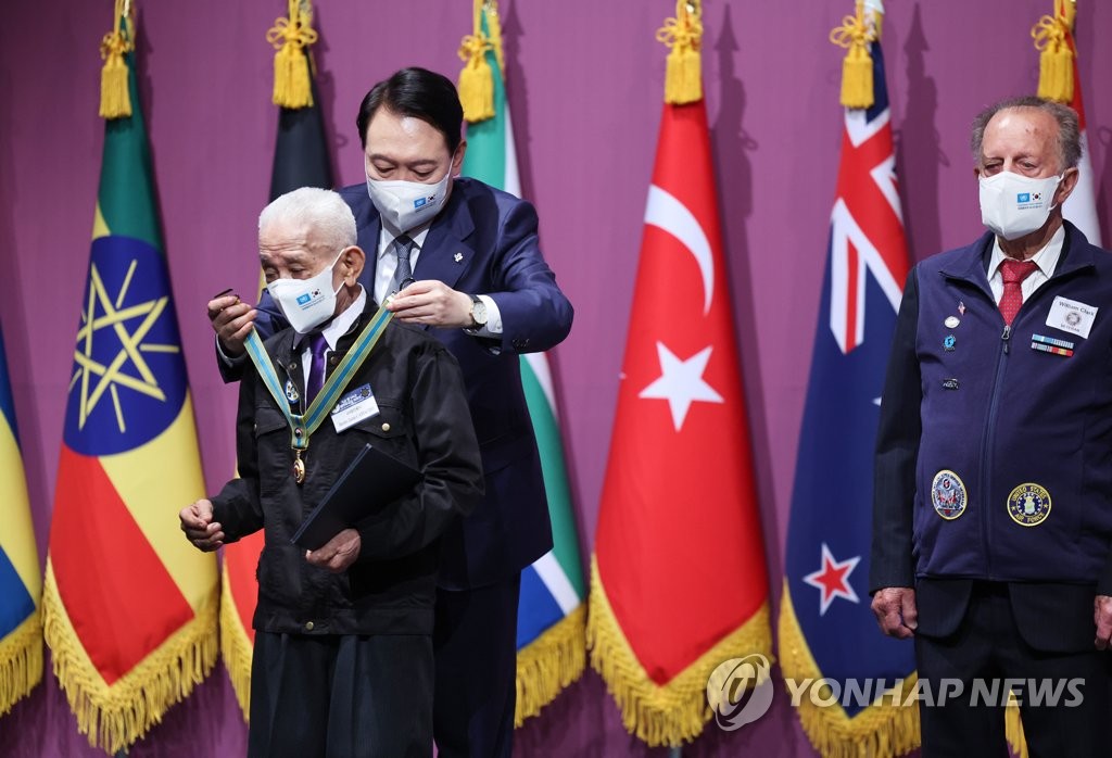 尹대통령, 방미때 美 참전용사들에 무공훈장 수여한다