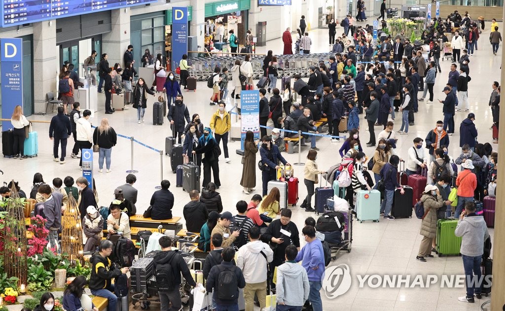 인천공항 "올해 국제선 여객 코로나 이전 76%까지 회복"