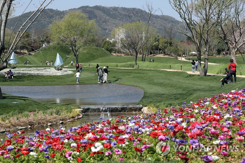 전남도, 봄꽃 관광지 4곳 추천…"정원·튤립 즐겨요"