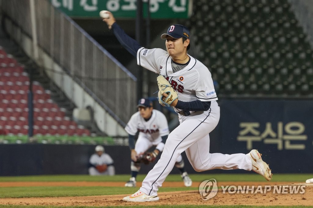 김인태, 8회말 결승 2루타…두산, 투수전 끝에 1-0 NC 제압