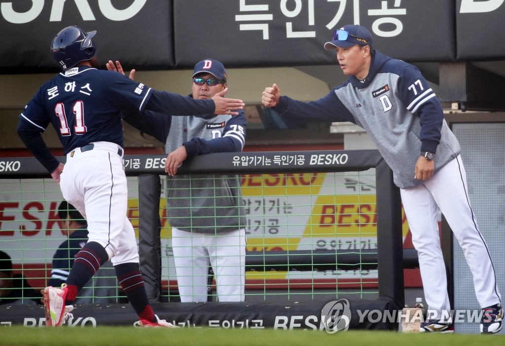 벽화 새긴 라이온즈파크에서…이승엽 두산 감독, 삼성과 첫 대결