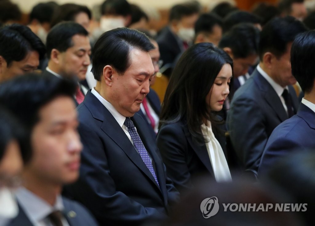 尹, 부활절 예배서 "헌법정신 준수가 하나님 가르침 실천"