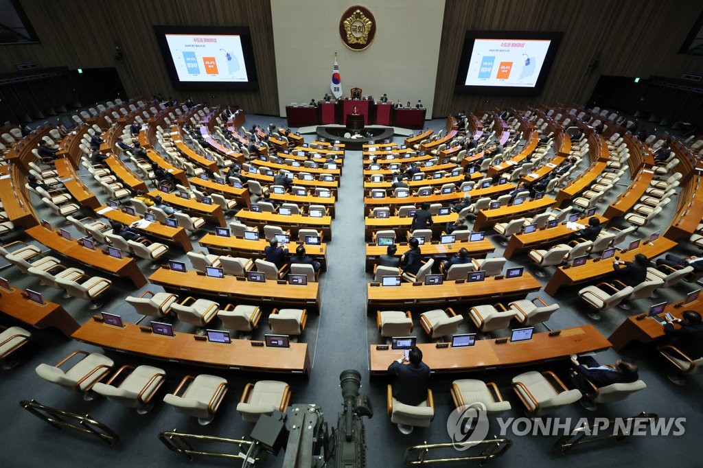 "중대선거구 갈등해소 vs 미신" "비례 폐지"…이틀째 백가쟁명(종합)