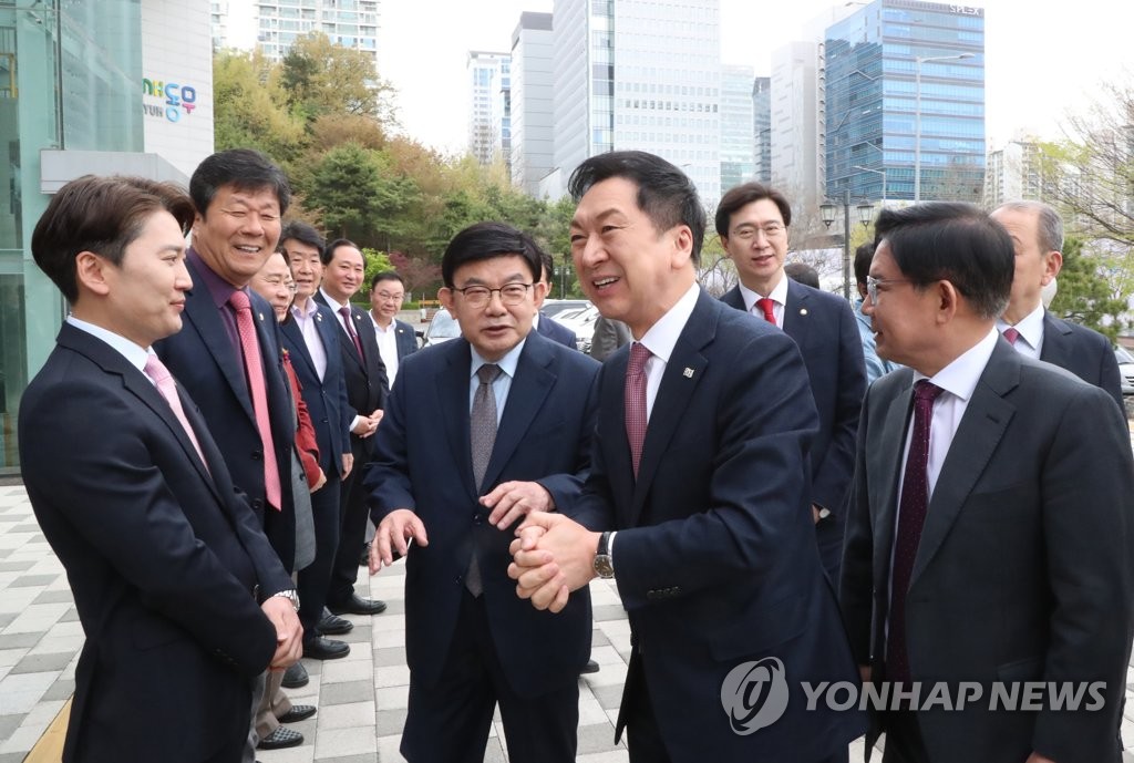 취임한달 잇단 악재 與김기현 대표…반등 이뤄낼 카드 있나(종합)