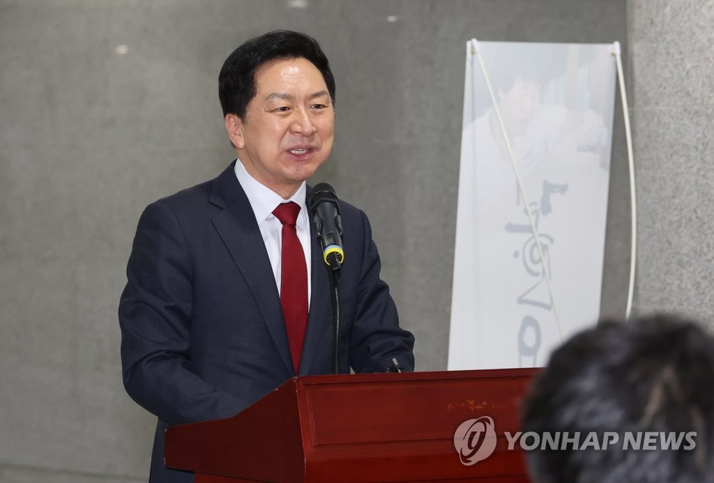 김기현, 정순택 대주교 예방…"희생정신·박애 되새기겠다"