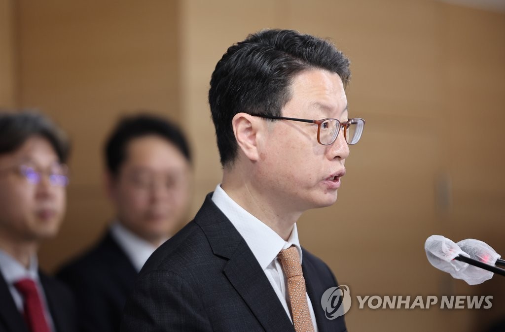 "LGU+, 관리자 계정·라우터 관리 허술로 정보유출·접속장애"(종합)