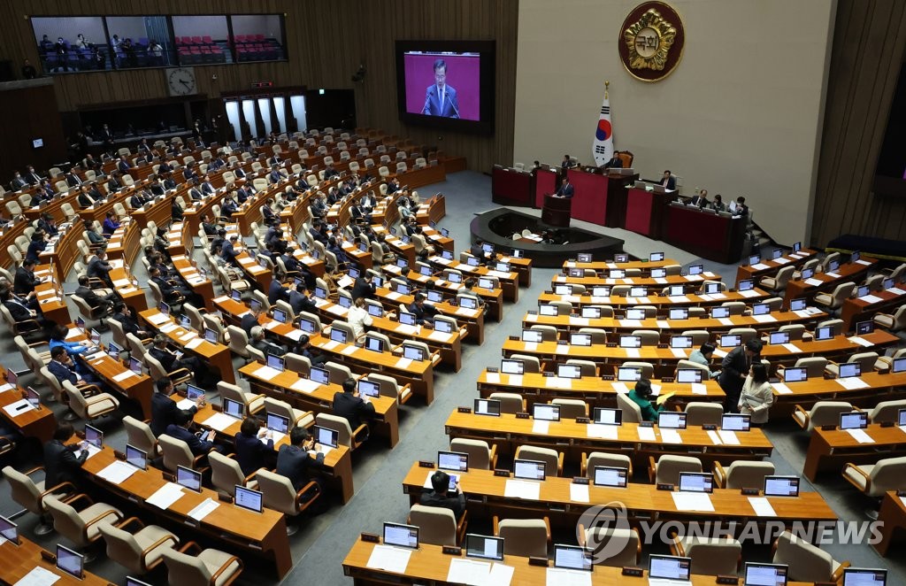 국회, '50억클럽·김여사 특검법' 패스트트랙 지정…野주도 통과