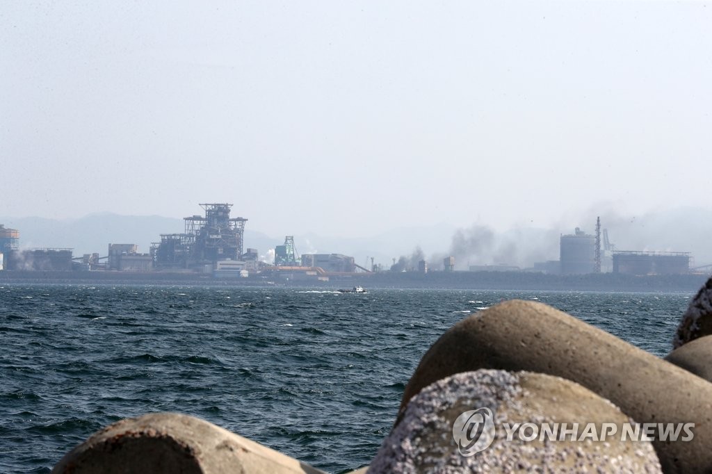 포스코 포항제철소 원료이송라인 불 초진…"조업 차질 없어"(종합)