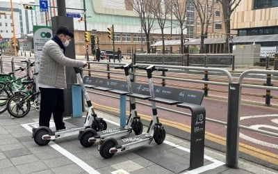 개인형 이동장치 사고 급증…지난해에만 25명 사망