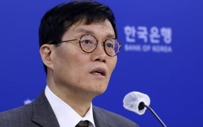 [사설] "한국 뱅크런은 미국의 100배 속도"…이창용 경고 과하지 않다