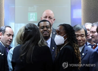 박진 "부산 없었으면 나도 없었다"…실사단에 '부산 유치' 설득