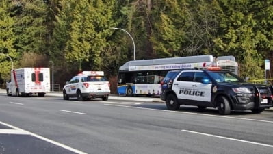 캐나다서 버스 승객 흉기 공격…"테러 조직 IS 연계"
