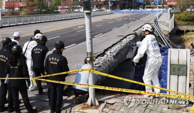 경찰, '정자교 붕괴사고' 관련 성남시·분당구 압수수색(종합2보)