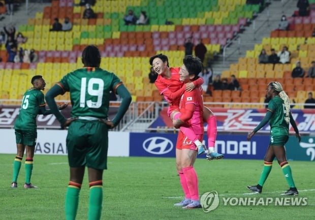 이금민 생일축포·조소현 멀티골…벨호, 잠비아에 5-2 대승