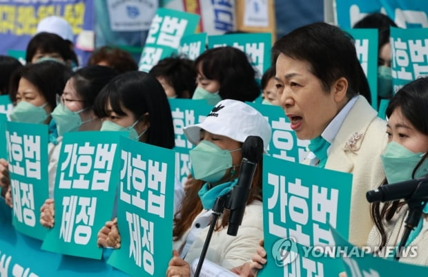 당정, 간호·의료법 중재안 제시…"간호법→간호사처우법 변경"