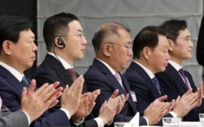 尹 방미에 4대그룹 총수·경제 6단체장 등 기업인 총출동