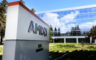 AMD, 분기 마진 감소로 개장 전 거래서 급락