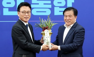 "이재명 대표 먼저 만나길"…대통령실에 선 그은 野 박광온