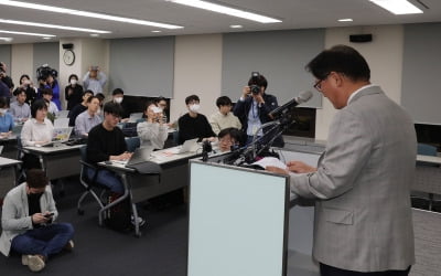 큰손들은 꾸준히 팔았는데…개미들 '하따' 3000억 사들였다