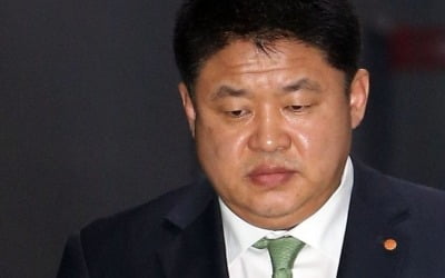 '1억대 농구교실 자금 횡령' 강동희, 혐의 부인…"빌려준 것"