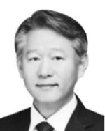[손승우의 특허 오디세이] '혁신의 역설'에 빠진 한국…돌파구는 특허 빅데이터에 있다