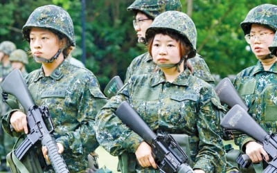 [포토] 대만 여성들도 ‘예비군 훈련’ 