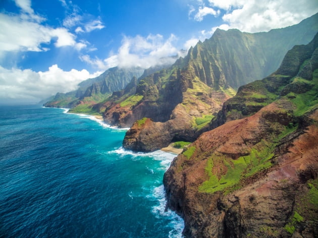 카우아이 섬의 절경을 감상할 수 있는 하와이 나팔리 코스트