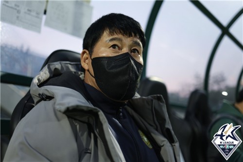 '호난 데뷔골' K리그2 이랜드, 경남에 2-1 승…시즌 첫 패 안겨(종합)