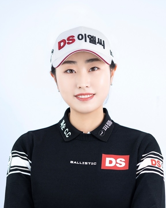 김우정, KLPGA 투어 교촌 레이디스오픈 첫날 1타 차 선두