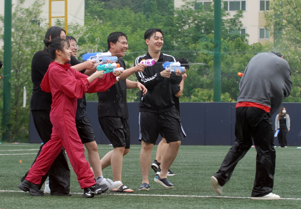 속초 설악고 학생회, 스스로 만드는 5월 축제 개최