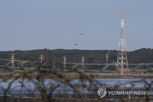 한전 '경영난 탓에 투자축소' 공식화…"자구 아닌 자해" 우려