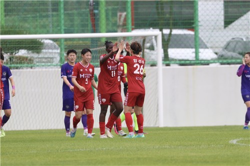 여자축구 현대제철, 화천KSPO에 2-1 승리…수원FC 선두로