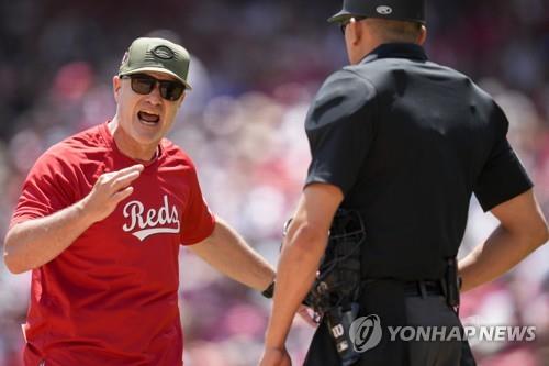 MLB 최다퇴장 1·2위, 양키스·신시내티 감독, 같은 경기서 퇴장