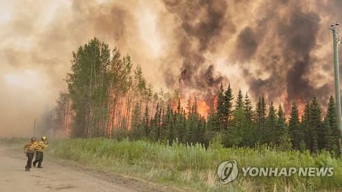 올여름 평년보다 덥고 남부지방 큰비 올 수도(종합)