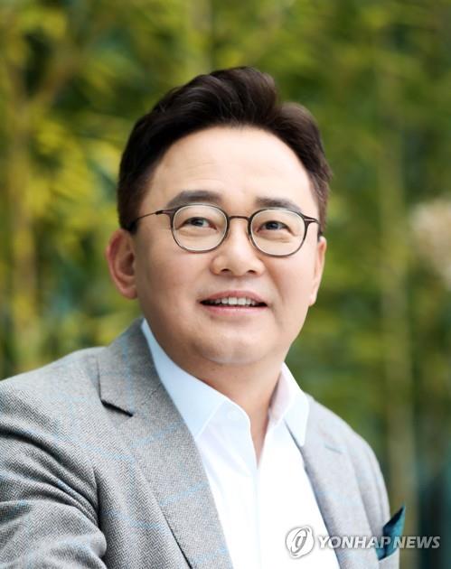 "국내 100대기업 CEO 주류세대는 1961∼1964년생"