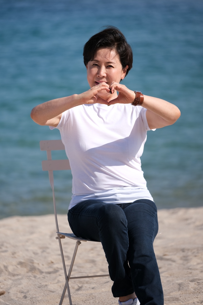 칠순에 첫 칸영화제 초청 박정수 "내게 이런 행운이 오다니"