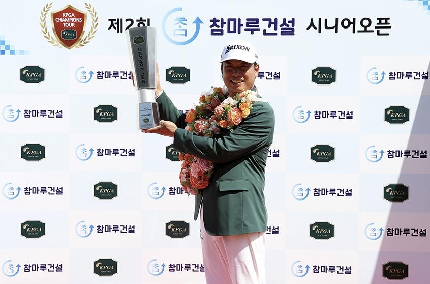 이남용, KPGA 챔피언스투어 개막전 참마루건설 시니어오픈 우승